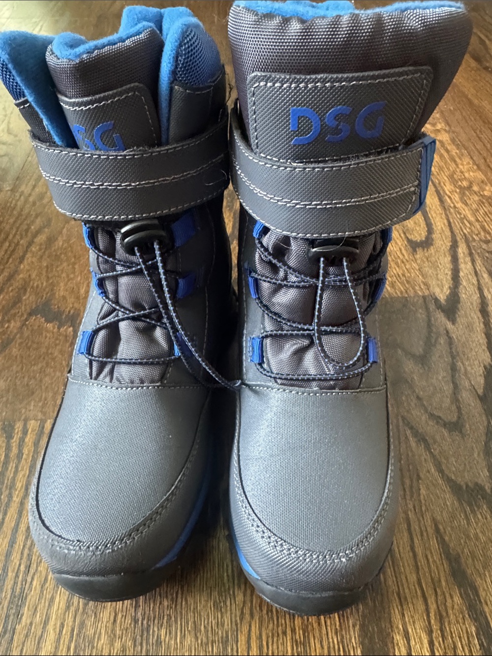 DSG Kids Winter Boots - Gray with Blue Accents